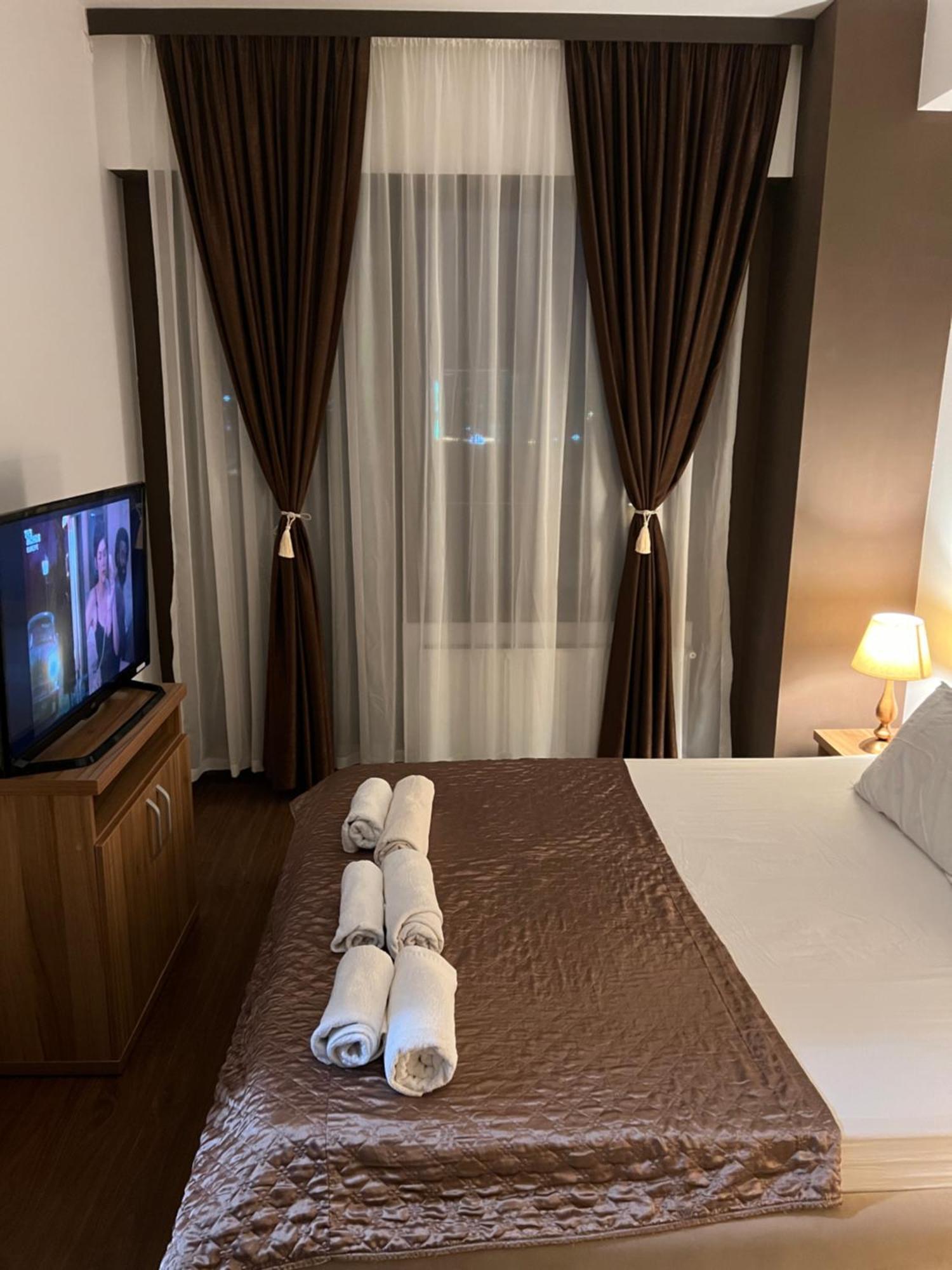 Zenstay Summerland Mamaia Exterior photo